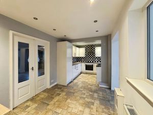 Photo 12- click for photo gallery